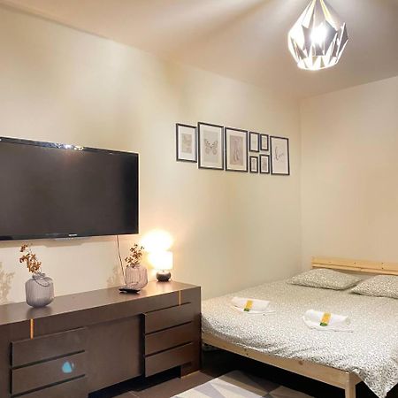 Halby Rooms In The Very Center Of วอร์ซอ ภายนอก รูปภาพ