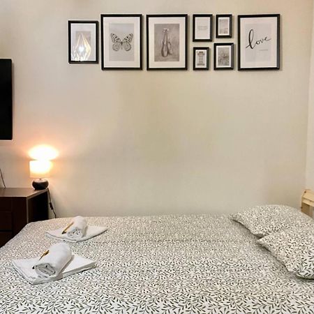 Halby Rooms In The Very Center Of วอร์ซอ ภายนอก รูปภาพ