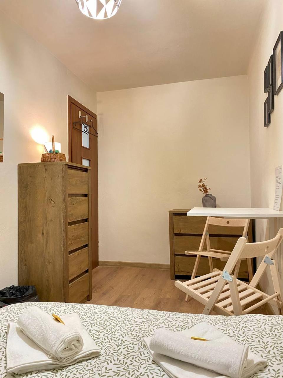 Halby Rooms In The Very Center Of วอร์ซอ ภายนอก รูปภาพ